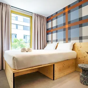 Easyhotel Euromed 2* Marseille